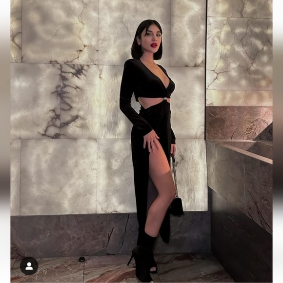 ZARA VELVET CUT OUT MIDI WITH RHINESTONE APPLIQUÉ - Picture 10 of 16